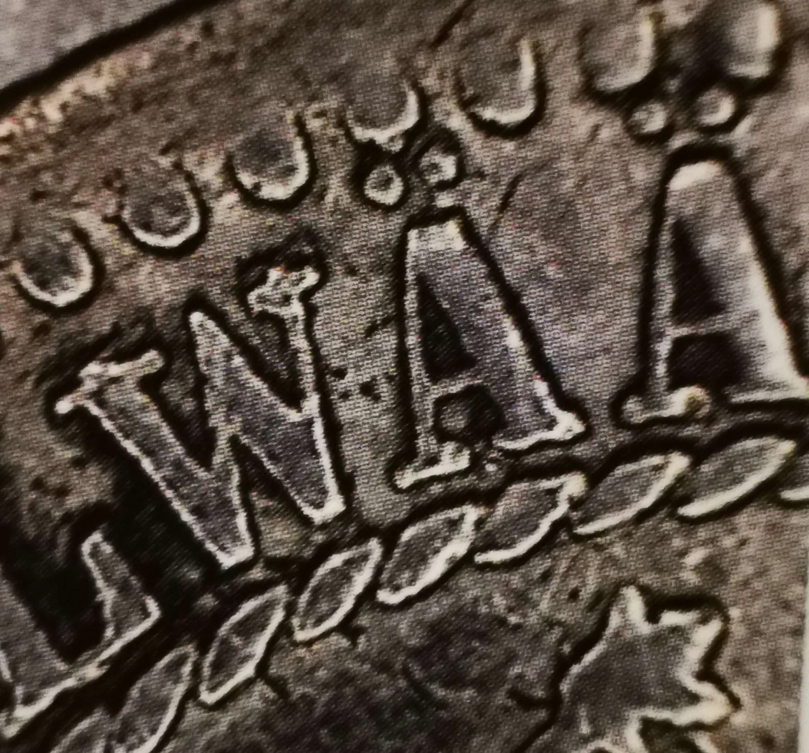 1 markka 1865 variantti 2.4 Än pisteet