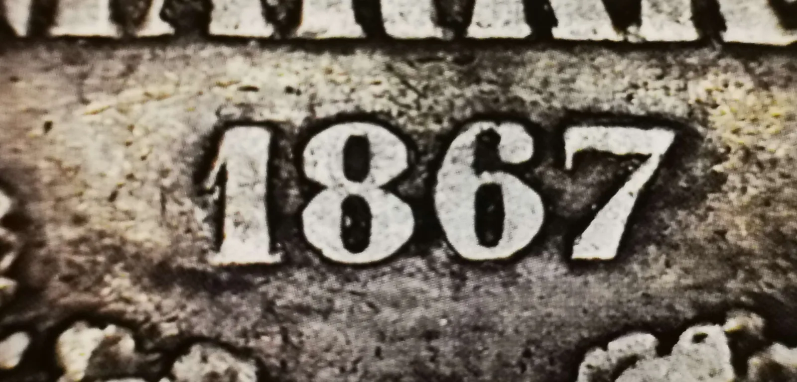 1 markka 1867 variantti 1.5 arvopuoli